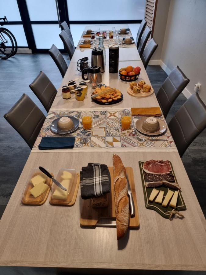 L'Atrium Bed & Breakfast Piegut-Pluviers Bagian luar foto