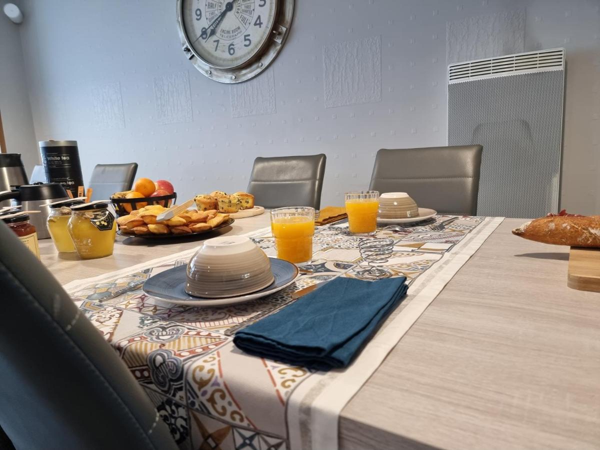 L'Atrium Bed & Breakfast Piegut-Pluviers Bagian luar foto