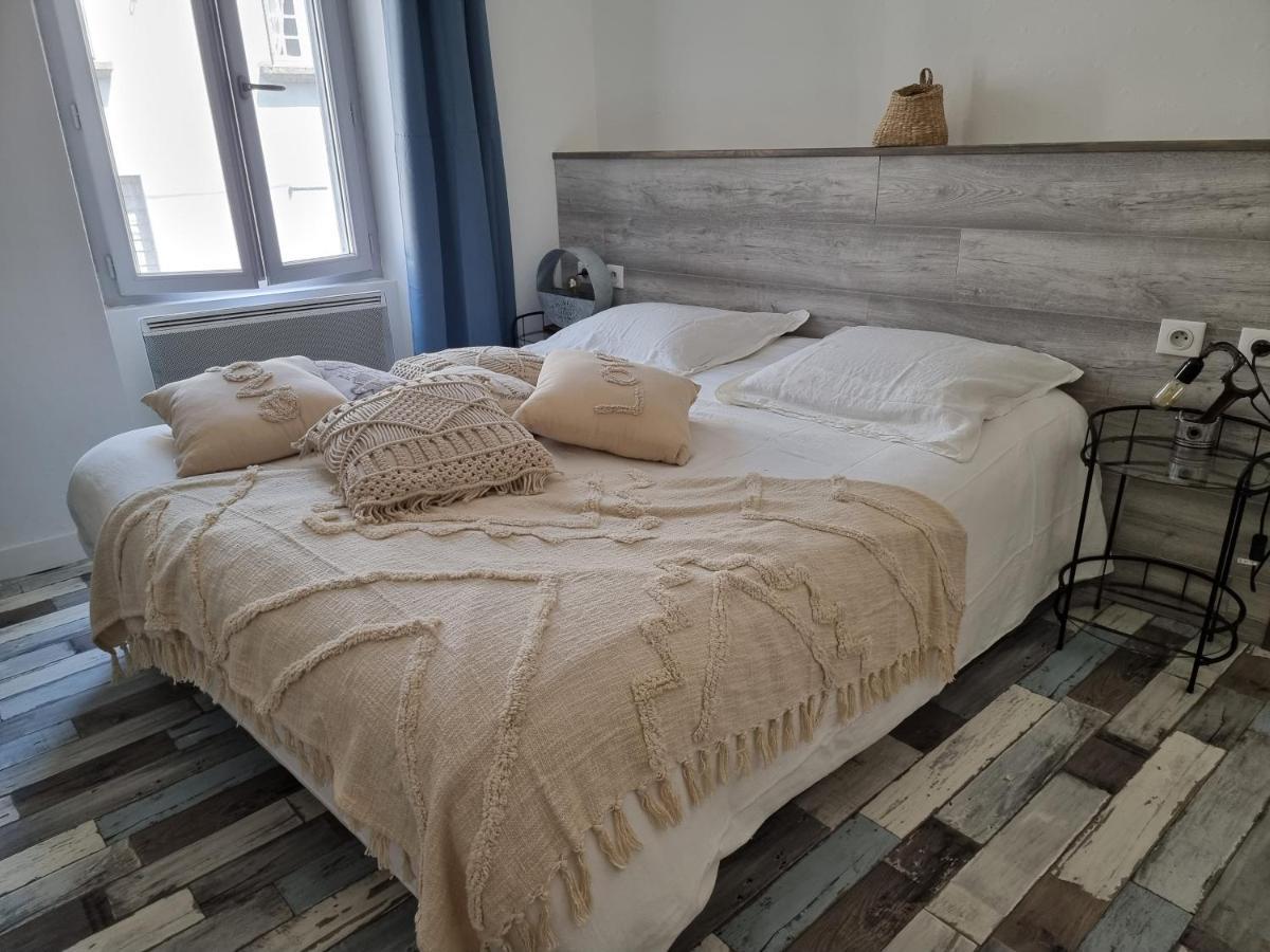 L'Atrium Bed & Breakfast Piegut-Pluviers Bagian luar foto